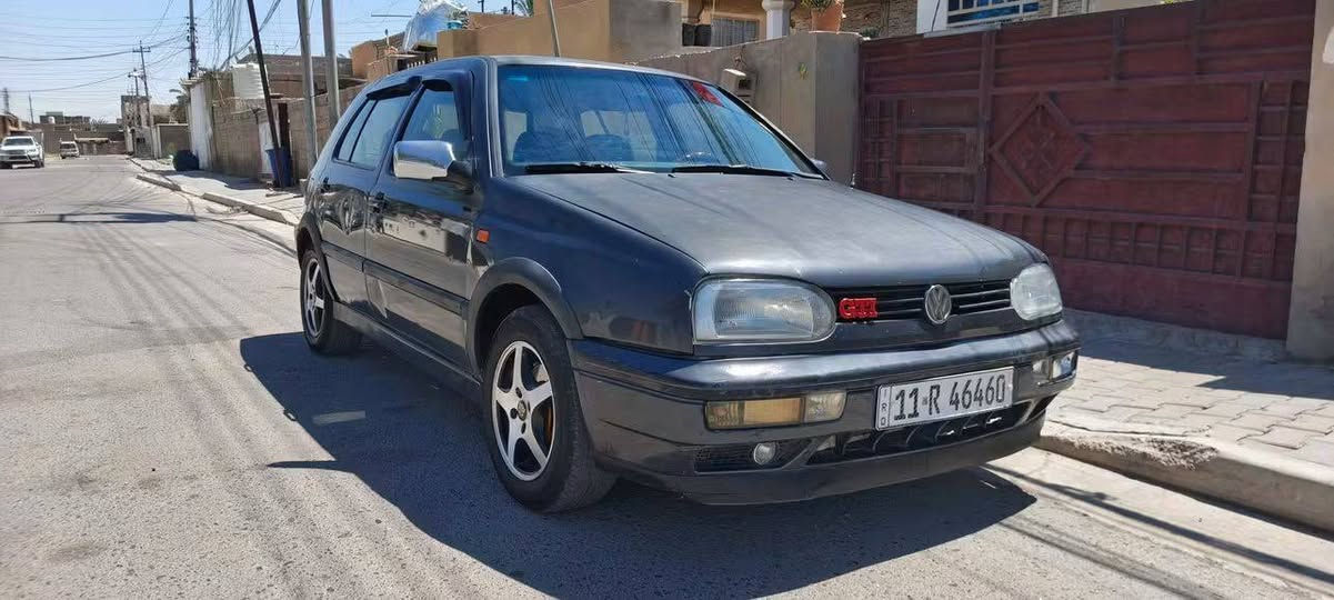 🚗 للبيع كولف 1994
🔹 الموديل: 1994
🔹 المحرك: 2000 cc
🔹 كير: عادي
🔹 رقم بغداد باسمي وتحويل مباشر

السيارة معتنى بيها وكلش نظيفة، وما خليت شي بيها إلا وبدلته من حجي ليث، 

✅ محرك جديد
✅ كهربائيات كاملة
✅ صدر مبدل جديد
✅ منظومة تبريد جديدة وشغالة 
✅ السيارة جاهزة للاستخدام وما تحتاج شي

💰 السعر: 48 ورقة

📍 الموقع: بغداد – تقاطع النهروان – منطقة 9 نيسان
📞 للاتصال: ***********
