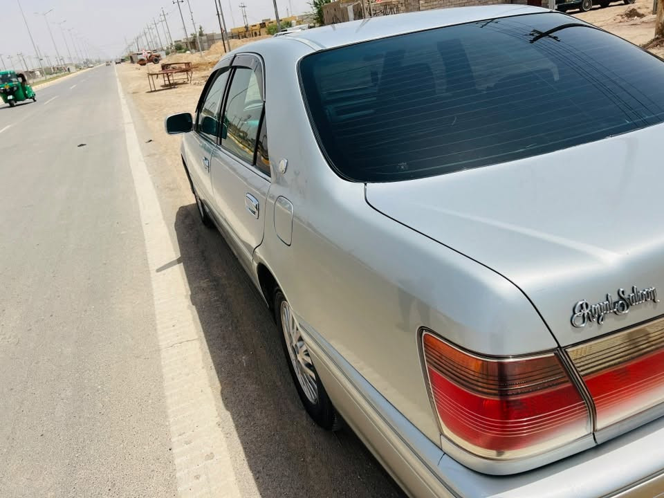 السلام عليكم ملكه قماره فقط جديد وحلوه 4 دكم كشنات تحكم ثلاجه ديفور كبير مكينه وكير شرط السعر 38 قفل مراوس بكصتين مكان الشطره الرقم ***********
