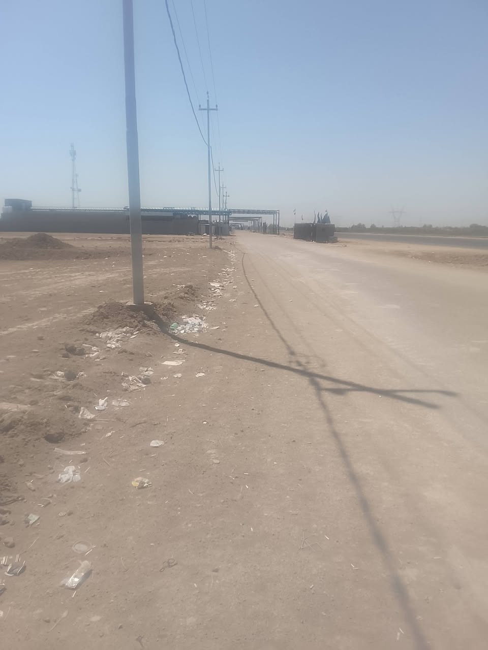 أرض زراعية للبيع مساحه الارض ٤٥دونم طابو زراعي تقع على الشارع العام حله ديوانيه مباشره متوفرة فيها جميع الخدمات مي سقي كهرباء واجهه الأرض 100متر للاتصال أو الاستفسار ***********او***********
