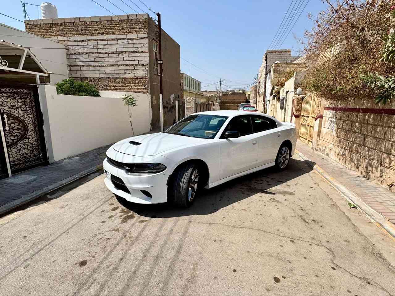 السلام عليكم…
جارجر GT م23
ماشيه 62 الف كم 
محرك3600
مواصفات اعتياديه
ضرر جاملغ وبنيد ومصبوغات البيبان والجاملغ الخلفي اثر طخات 
تترقم جميع المحافظات عدا الاقليم
السعر180 وبي مجال بسيط 
مكاني الديوانية
للاستفسار *********** ديوانية, القادسية
