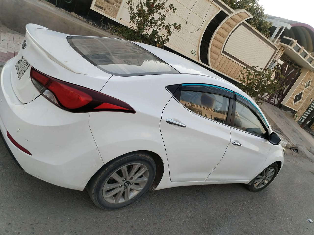 السلام عليكم البيع هونداي انتره 2016 خليجي فتحه وتبريد خلفي مكينه 1800سياره مال جنايه ضرر السياره بيها مكانات صبغ مكان كربلاء السعر 85 وبيها مجال اتصل وبيك خير وتدلل ***********
