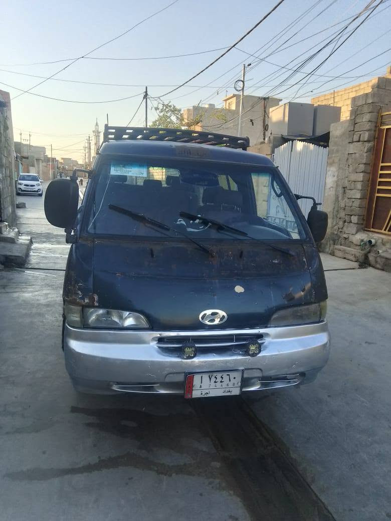 كيه هوندا للبيع موديل 95 هيئه مصفره غرامات 250 رقم بغداد سنويه 28  محرك كير اكسن كل شي ما بين سعر 27 وبيها***********,,***********
