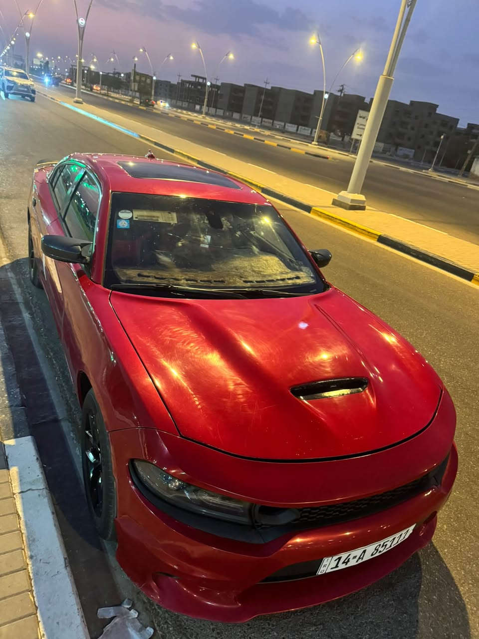‏سلام عليكم جارجر للبيع موديل 16 معلايه 17 ‏رقم بصره ‏لون أحمر طماطي￼￼🍅 (فول مواصفات للأخير￼ رالي )￼ وارد أمريكي بس متكر مبدل نفس اللون (وتبديل بنية تحديث ￼ فقط )والباقي كفالة(حدة  توا مبدها من طول الطول + تخم تاير) سيارة جاهزة على آخر مكان السيارة بصره سعر 152 وبيها مجال￼ سعر جو السوك واهل المصلحة يعرفون شنو رالي الاستفسار أكثر تواصل على الرقم ***********￼ المعلومة الصور أذني مو واضحة السيارة أحلى من الصور
