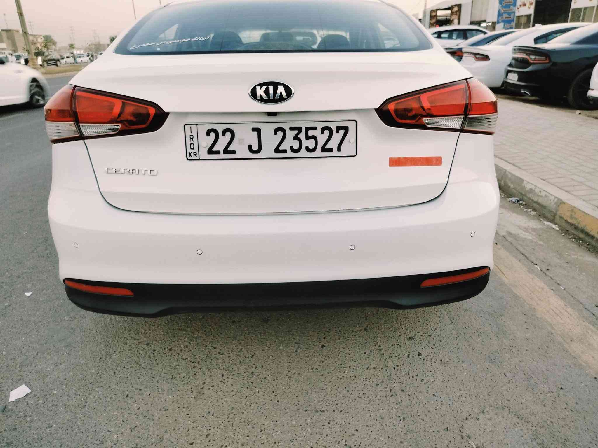 السلام عليكم كيا سيراتو موديل 17 
خليجي محرك 1600 سياره جاهزه 
 بيها صبغ جاملغ خلفي اوبنيد مبدل بلادي بدون دواخل 
 رقم ربيل انكليزي تريد وكاله تريد تحويل 
 السعر 117 سونار داخل المنشور 
 مكان السياره واسط 
***********
