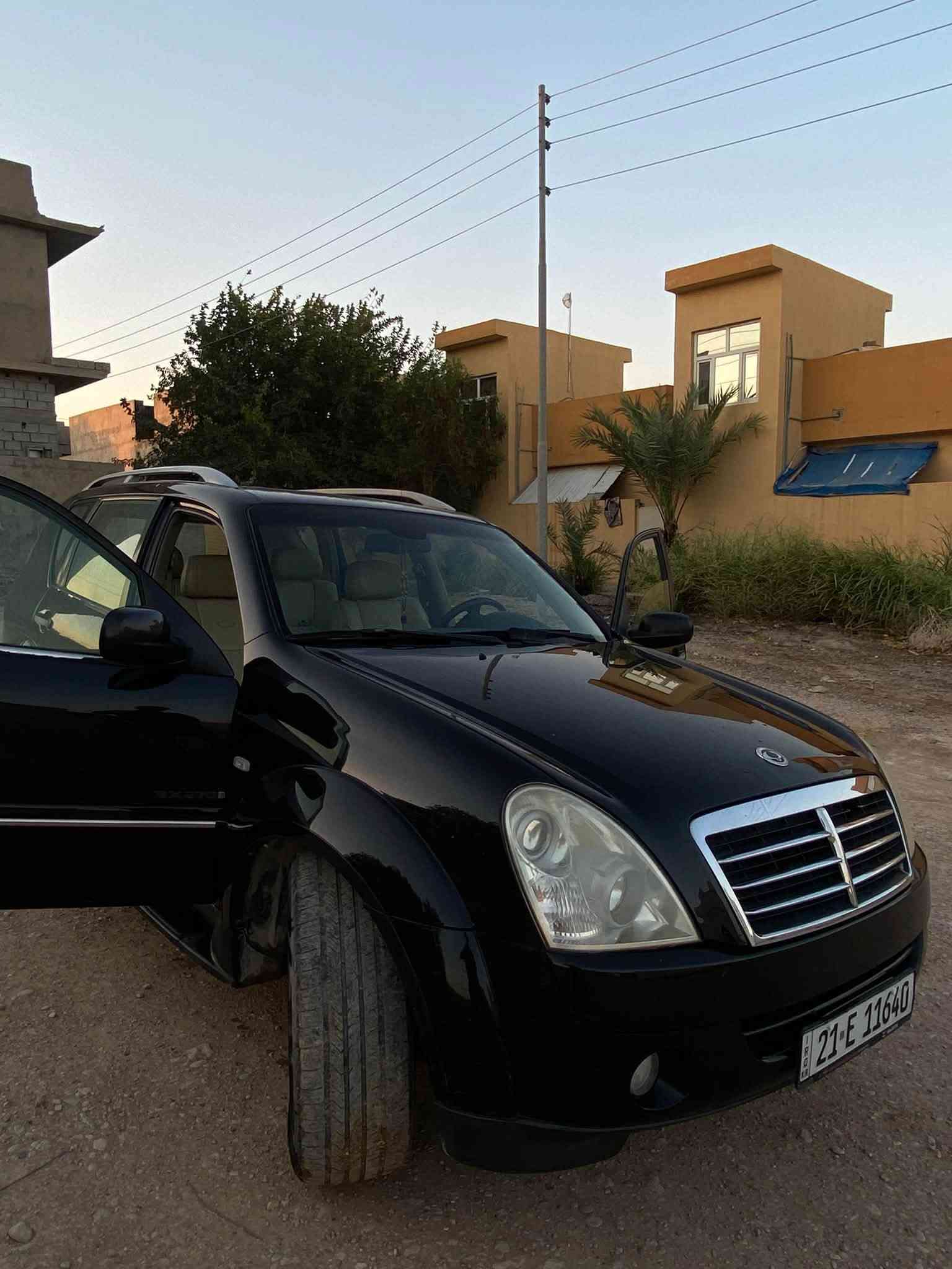 سانيونك موديل 2011للبيع سعر(٨٥)وبي مجال مكينة بطة سيارة جاهزة ما بيهة قطرت صبغ سقف سلايت تبريد ثلج كشن كهربائي تدفئة سيارة فول فول رقم:*********** مكان ديالى
