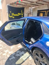 النترا ٢٠٢٢ • ازرق • رقم بصره