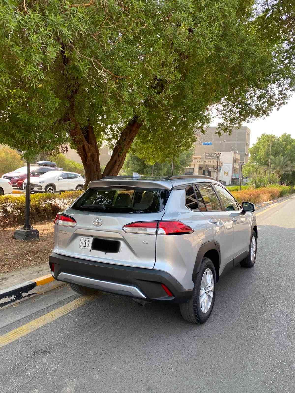 🔥 إذا تدور كورولا كروس نظيفة، محرك 2000 ووارد أمريكي كلين… هاي تستاهل تشوفها! 🔥

🚘 تويوتا كورولا كروس LE موديل 2022
🇺🇸 وارد أمريكي — كلين بدون حادث
💎 نظيفة جداً وجاهزة من كلشي

⭐ أبرز المواصفات:
🔹 محرك 2000 المرغوب
🔹 ماشية 96 ألف كم
🔹 مواصفات LE المعروفة
🔹 سيارة مرتبة ونظيفة
🔹 جاهزة للاستخدام مباشرة بدون أي نواقص

💰 السعر: 174
🤝 بيها مجال للحك الجيه

📍 الموقع: بغداد – اليرموك – أربع شوارع
🔄 التحويل بنفس اليوم

📞 للاستفسار والتواصل:
***********

⚡ للجادين فقط — السيارة على الفحص، واللي يريد سيارة مرتبة ونظيفة أهلاً وسهلاً.

#تويوتا #كورولا_كروس #كورولا_كروس_2022 #LE #وارد_أمريكي #سيارات_بغداد #سيارات_للبيع #اليرموك
