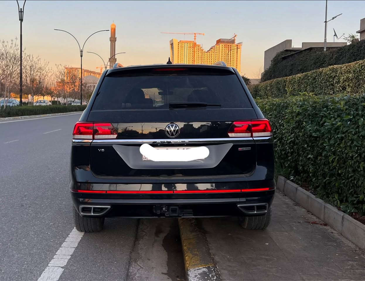 Volkswagen atlas family 2022
Sel R line premium
 يه ك ده رگاي بيلاد گوراوه فول فول فول مواسه فاته له اطلس

1V2FR2CA2NC531432
اوه ش ره قه م شانسي
*********** أربيل, العراق
