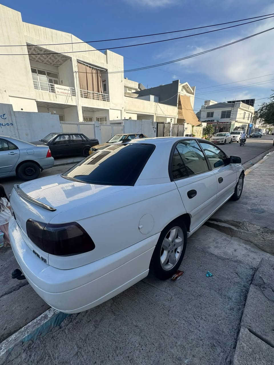السلام علیکم
سیارة للبیع اوبل بزون 2002 
الکیر عادي 
محرک 2200
داخلي جدید 
کلاج عینة جدید  
افلانجة جدید
اطارات جدید 
 تتفیة تبرید شغال    
سیارة بدون دعم الکیر محرک کلە شرط 
سیارة بدون نقص کهربایات کلە شغالة 
رقم و سنویة جدید 
تحویل وکالة الثاني یوم 
مکان سیارة اربیل 
السعر47 مجال 
***********
 واتس اب فقط
***********
