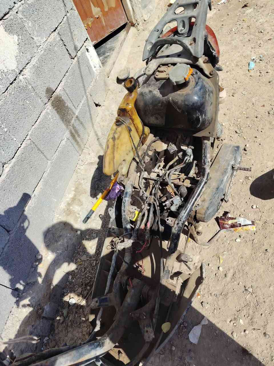 دراجة البيع تفصيخ قطع الغيار الرقم***********
