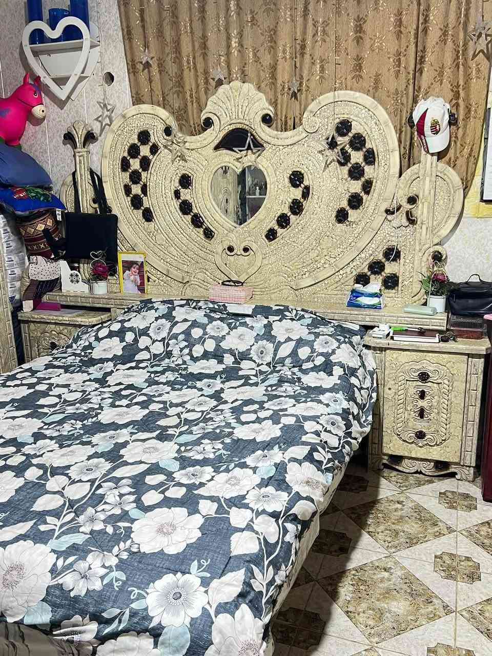 غرفه تسكام عراقي 600 وبيها مجال
***********
