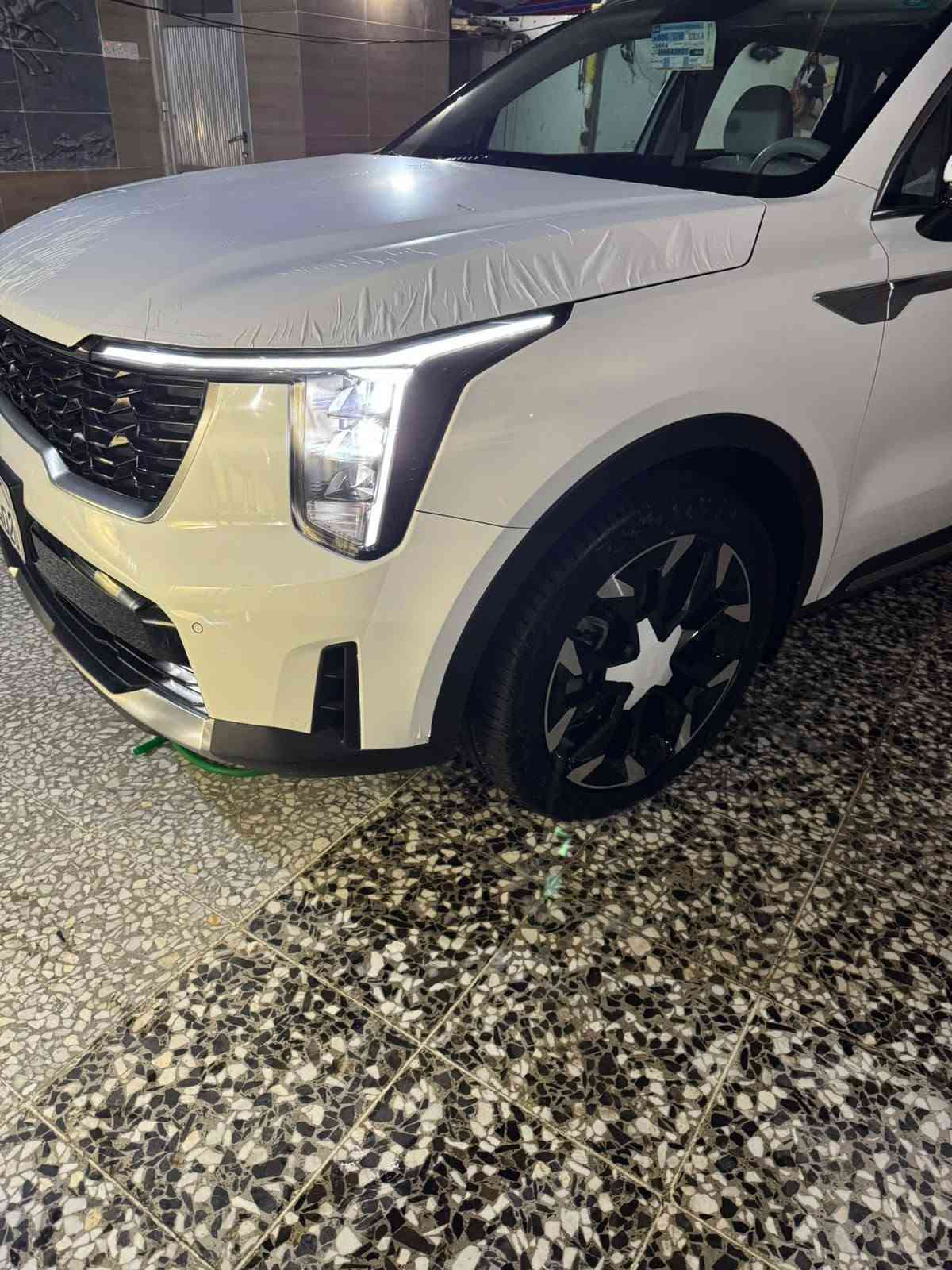 🔥🔥 للبيع المباشر | كيا سورينتو 2025 فول مواصفات 🔥🔥
🚘 كيا سورينتو موديل 2025 🇰🇷 وارد خليجي ⚙️ 6 سلندر 📍 ماشية 22,000 كم فقط 👨‍👩‍👧‍👦 7 راكب 🛋️ جلد + كشنات تدفئة وتبريد 📦 صندوق خلفي كهربائي ⚙️ جير ماوس 🛞 ويل 20 ❄️ تبريد ممتاز 🛡️ كفالة عامة
✨ سيارة نظيفة جداً، مواصفات عالية، ومناسبة للعائلة والسفر والاستخدام اليومي.
💰 بيع مباشر وبسعر مميز للجادين 📍 بغداد – الرئاسة 📞 للاستفسار والتواصل: ***********
🔥
