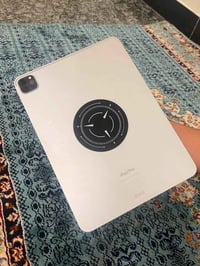 iPad m2 نضيف كلش بطارية 86 ويا الكارتونة والشاحنة الاصلية ويجي ويا كفر...