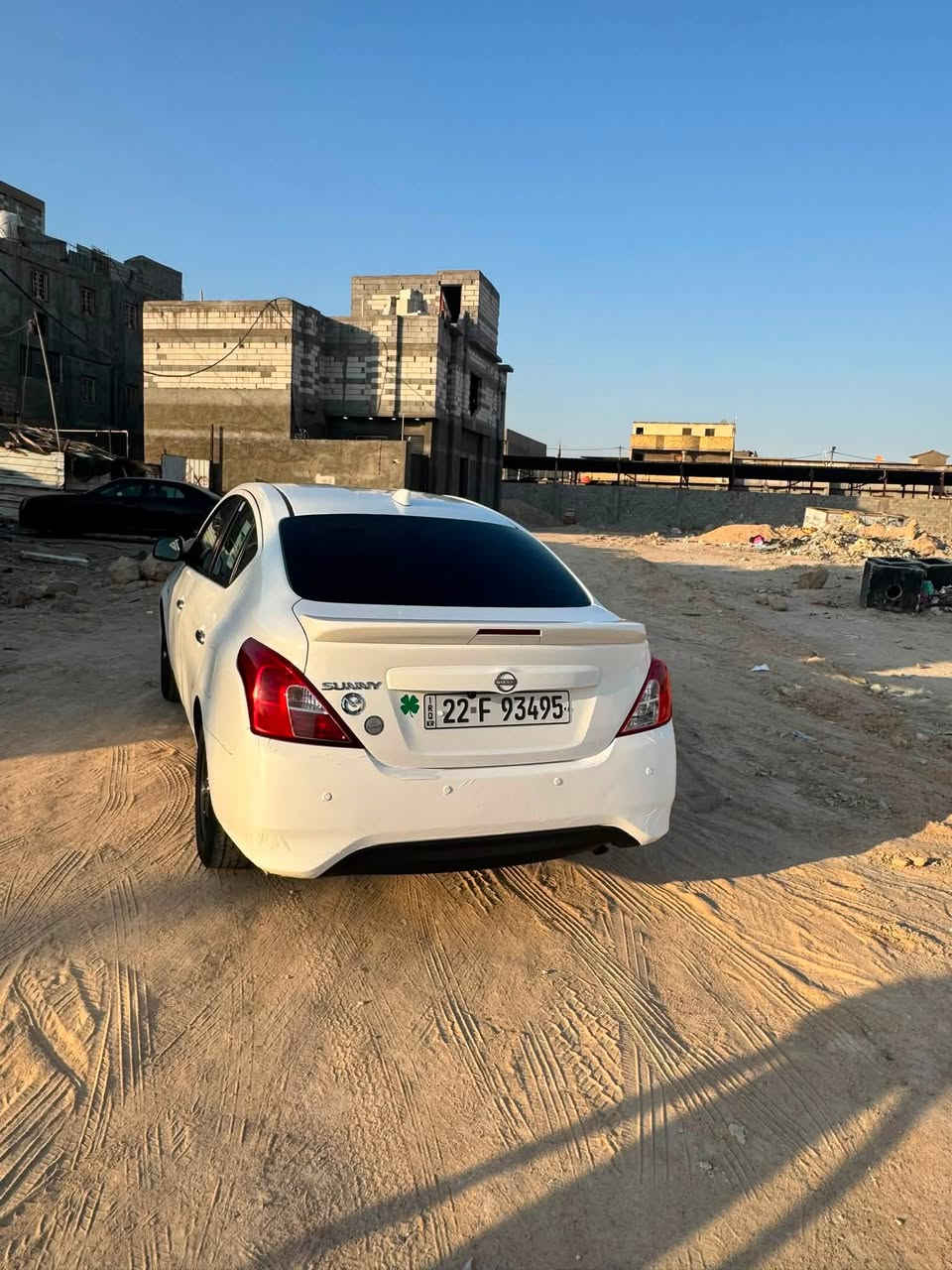 ‏سلام عليكم نيسان صني موديل 24 هندي عطر جديد  بليته زركه سياره بسم شركه مهند تحويل وكاله حاضر سياره جديده تخم تاير حداديه وضع شركه سياره بيها مكانين بارد فقط باقي سياره كفاله مكان سياره بصره شارع الوفود /سعر 115وبيهاا مجال قليل رقمي ***********
