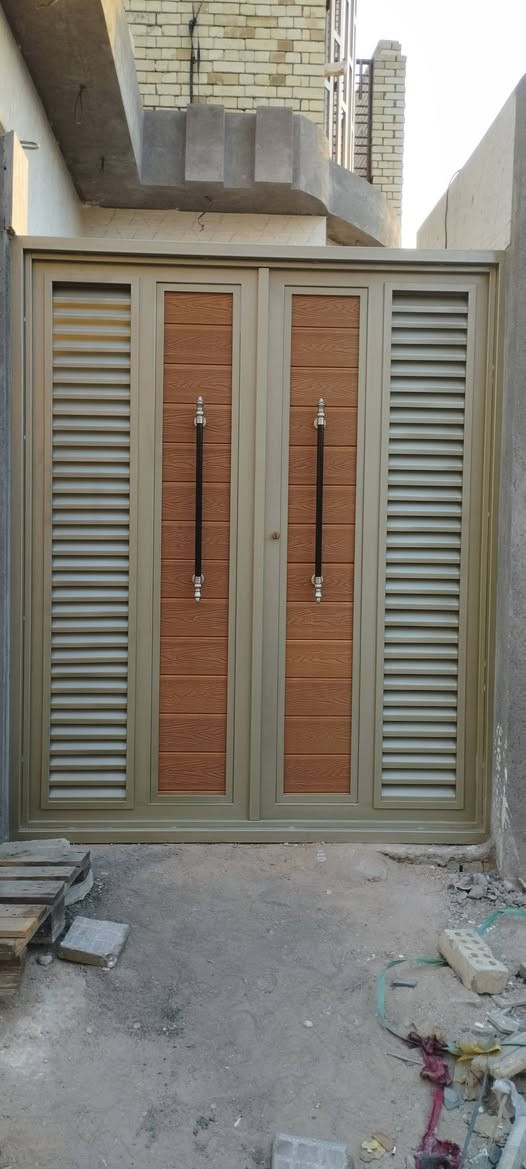 حداده عامه
ابواب🚪 شبابيك🪟 محجرات🪜 سقايف 🎞️حسب الطلب 

حداده متنقله للعمل الموقعي🏘️ للطلب ⚒️⚒️🔨
الاتصال 👇👇👇👇👇👇
***********
***********
