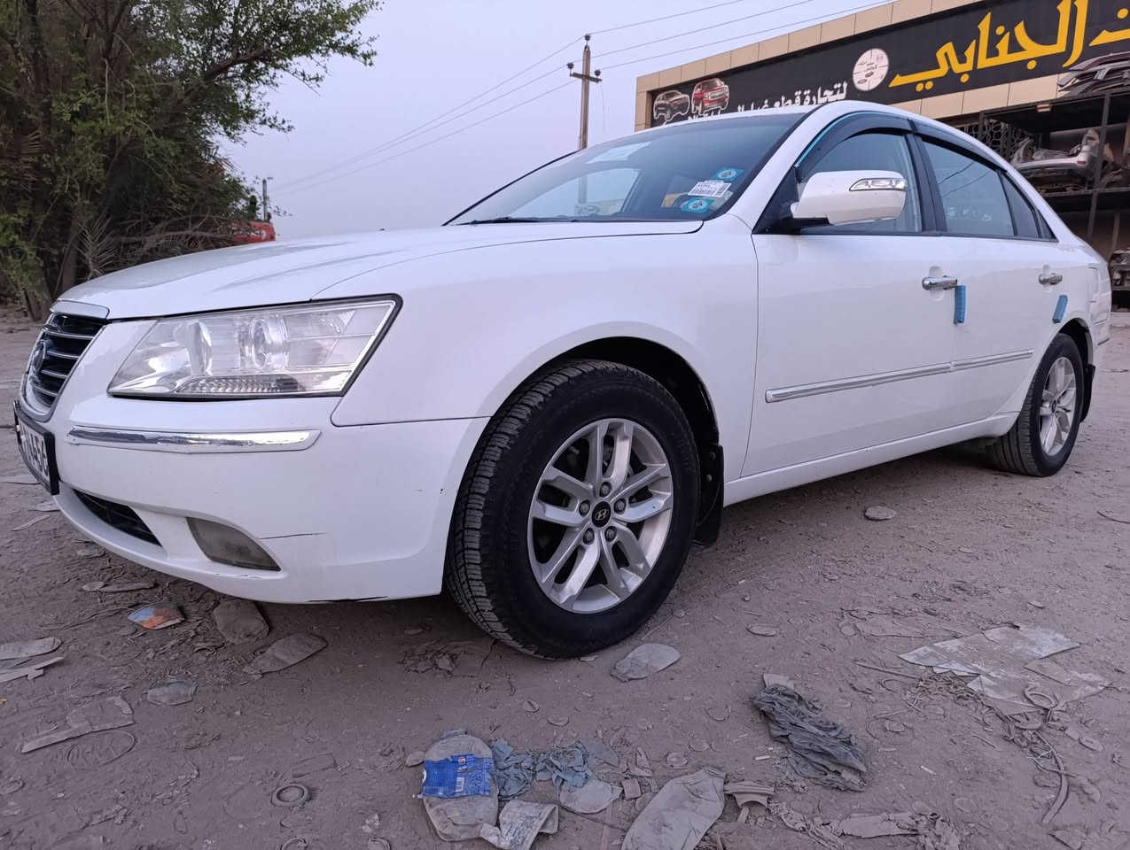 السلام عليكم سوناتا موديل 2011رقم كربلاء بيه صبغ مكانات السياره جاهز محرك كير حداديه تبريد السعر 95 وبيه مجال للطيبين ***********
