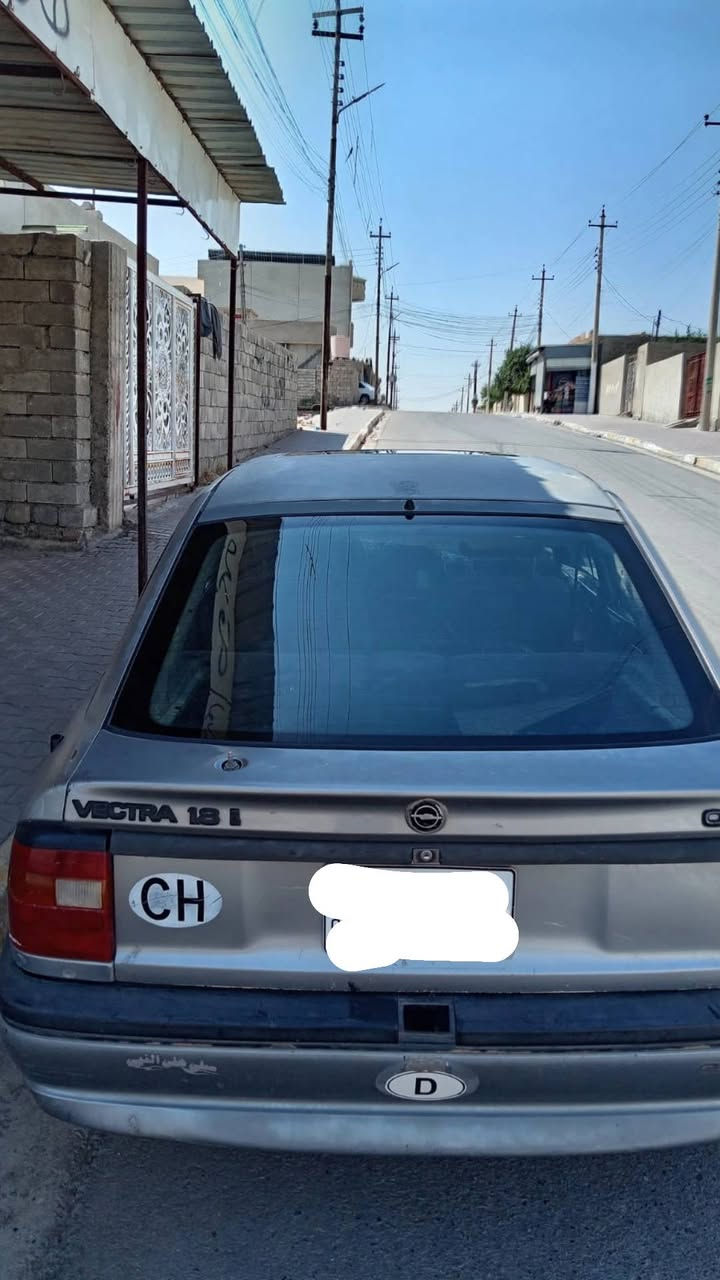 السلام عليكم
للبيع اوبل فكتره حجم 18 كير محرك تواير باتري كهربائيات كلو بشرط بدون تحويل السعر 20وبيهه مجال 
للاتصال ***********
