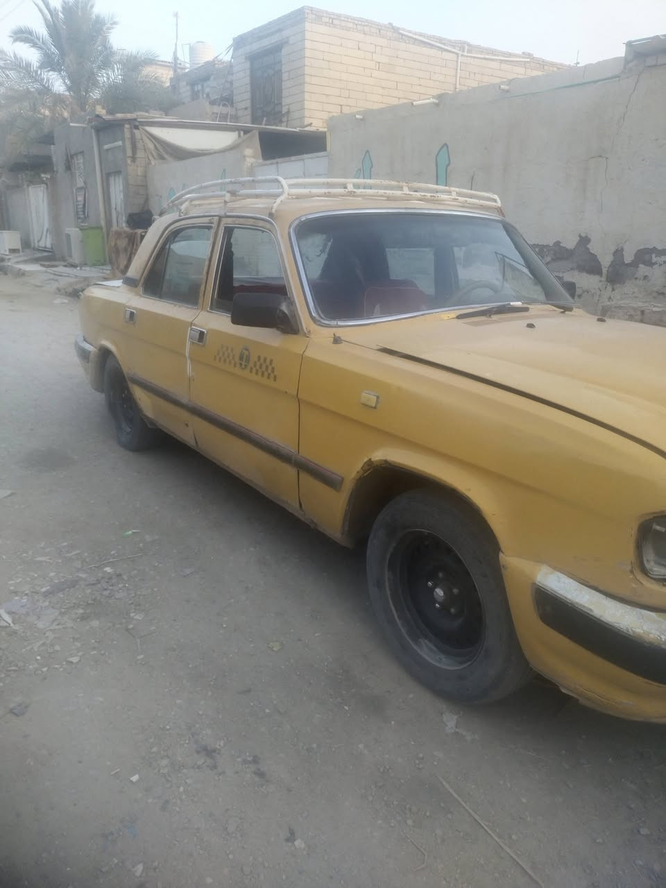 للبيع • موديل مجهول • معلومات ناقصة
