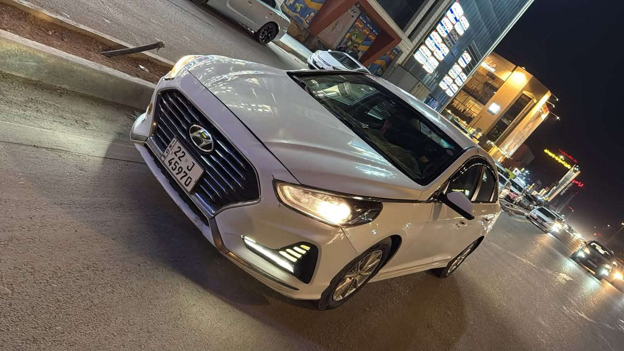 سوناته 2018
نص فول 

ماشيه 170 الف 

السياره جاهزه من دعاميه لدعاميه برغي ما ناقصها 

تخم تاير

منظومه تبريد جديده كامله. 

القماره مگشره شي بسيط وكل انواع هذا الموديل يكشر وموضح. 

رقم اربيل تريد وكاله تريد تحويل 

السعر 120 وبيه مجال للشراي 

عنواني حله ابي غرق

***********
