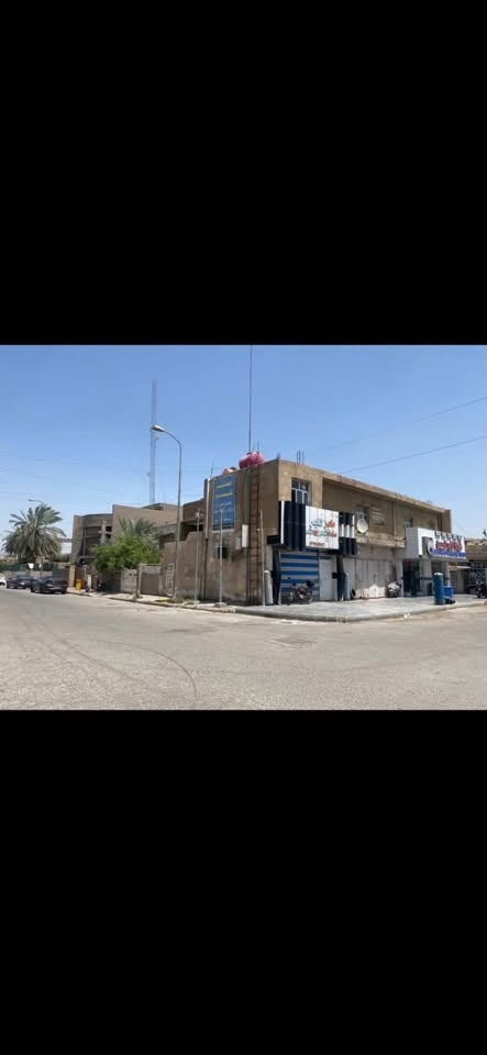 ‎ فرصة للاستثمار في محافظة واسط   عقار للبيع يتكون من داران وشقه وثلاث محلات مساحه الكليه 700 متر

‎العقار ركن في منطقة تموز على شارع النسيج

‭***********‬

‭***********‬

للاستفسار الاتصال على الارقام التالية
