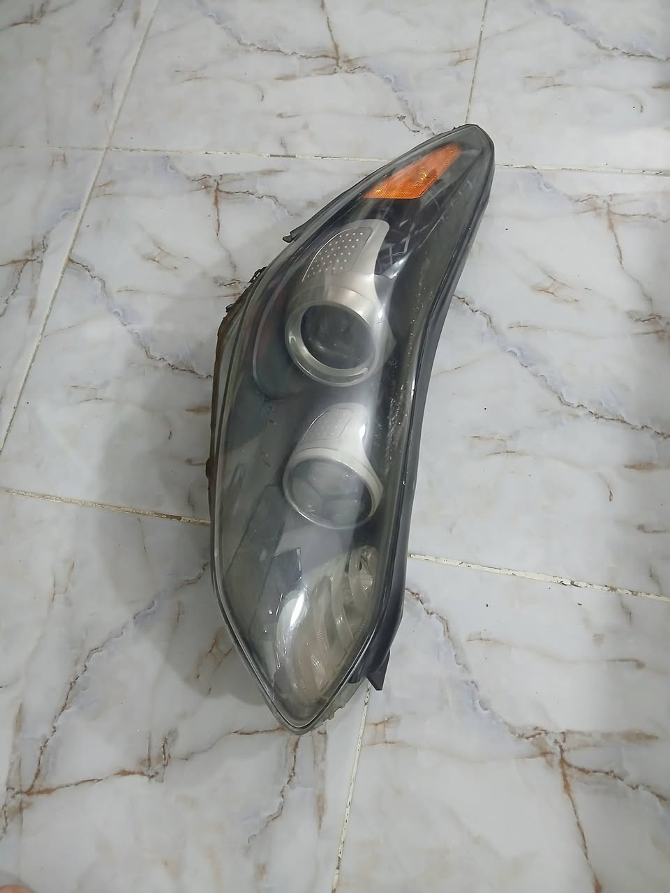 مازده أماميه جهه اليمنى وارد أمريكي موديل ٢٠١٩ السعر ٤٠الف العنوان الدوره الاتصال ***********
