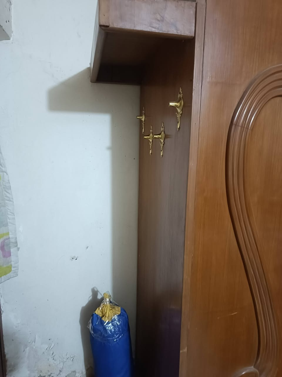 سلام عليكم . عندي غرفه للبيع
تواصل عل هاذا رقم :*********** حلل وأخذ

