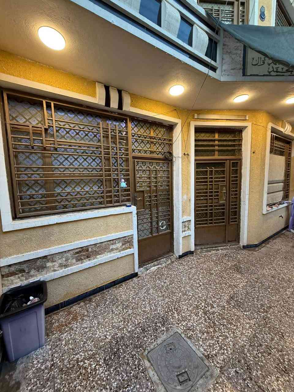 سلام عليكم 
بيت للبيع طابو زراعي قرار 117
مساحه 100 متر مربع 10×10
البيت بل زعفرانية السده بستان علاي 
سعر على الخاص 
هاذ رقم تلفوني ***********
