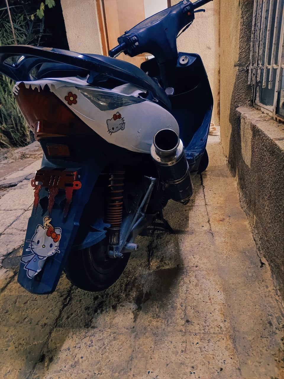 صالنصه رياضي • AHE • ٣ قطع