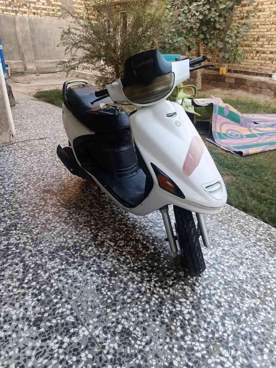 السلام عليكم فراشه للبيع نضيفه كفرات بلادي دبلات وره وكدام يشتغلن عايزه سلف فقط مكان بايل الكفل ***********
