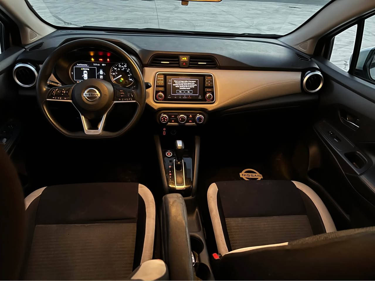 Nissan Versa 2020
مواسه فات
به سمه شاشه كاميرا  دواوه رادار پيشو پشتى ئاويّنه رادار ويل كروّم ناو زةرد وسپي تحديد سورعه دوكمة سپؤرت سوكان فؤليؤم
جوار تايةي نويي لة ژيرة
يةك دينار مه سره فى تيا نيه
يةك جاملغى پشتةوة بؤياغة ئرباكيش تة تةقيوة  كشتى به شةرت كيرٍ ومه كينة بة شةرت  به ناو كردن وتعويل كردن به شةرت 
نرخيشى ١٠٨$ مةجاليكي كةم …. ژمارةي موبايل *********** سوران, أربيل
