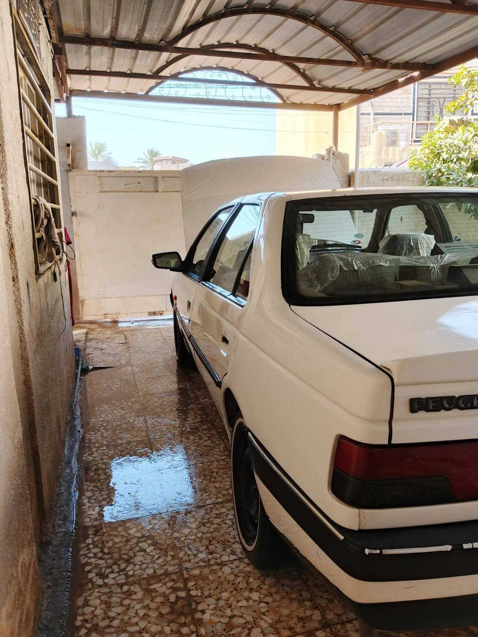 السلام عليكم ورحمه الله
بيجو 405 
موديل 2017
السونار مرفق فقط والباقي كفاله عامه 
تبريد ثلج 
حداديه 100٪ 
مكينه كير كله كارتون 
دشبول عالي شاشه بلاديه
ب اسمي  هزه جديده(شرط التحويل )
مكاني بابل المركز 
سياره جاهزه للأخير 
السعر 46 وبيها مجال بسيط
للشراي
رقمي ***********
