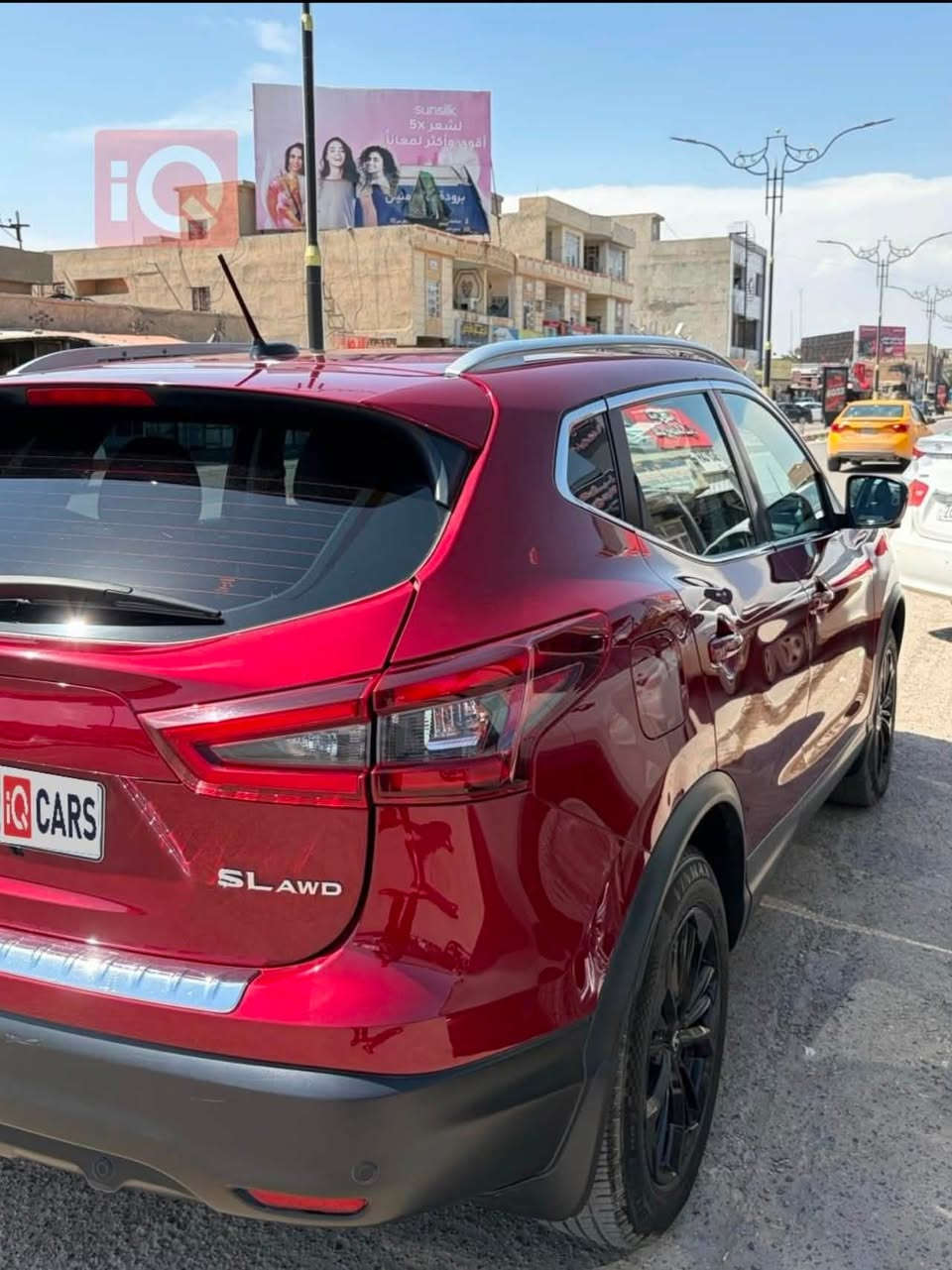 نيسان روج موديل 2022سبورت 

السيارة ماشية 57 الف ميل 

فول مواصفات عدا الفتحه بالسقف 

كير ومحرك مكفولات 
 سياره كلين بدون صبغ 

السيارة باسمي 

عارضها ب 160

مكاني صلاح الدين تكريت 
‭***********‬
