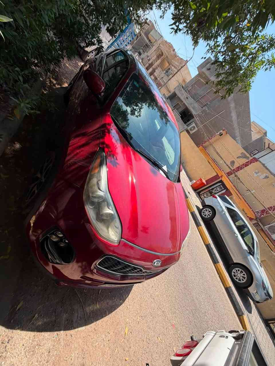 سلام عليكم سبورتج مديل 2018 سياره جديده مكينه كير حداديه على فحص تبريد سياره جاهزه صبغ بدون ضربه كررر بدون ضربه اثره جراد سياره خيره من اللّٰه سعر 145وبيه مجال الطيبين *********** تحول ثاني يوم
