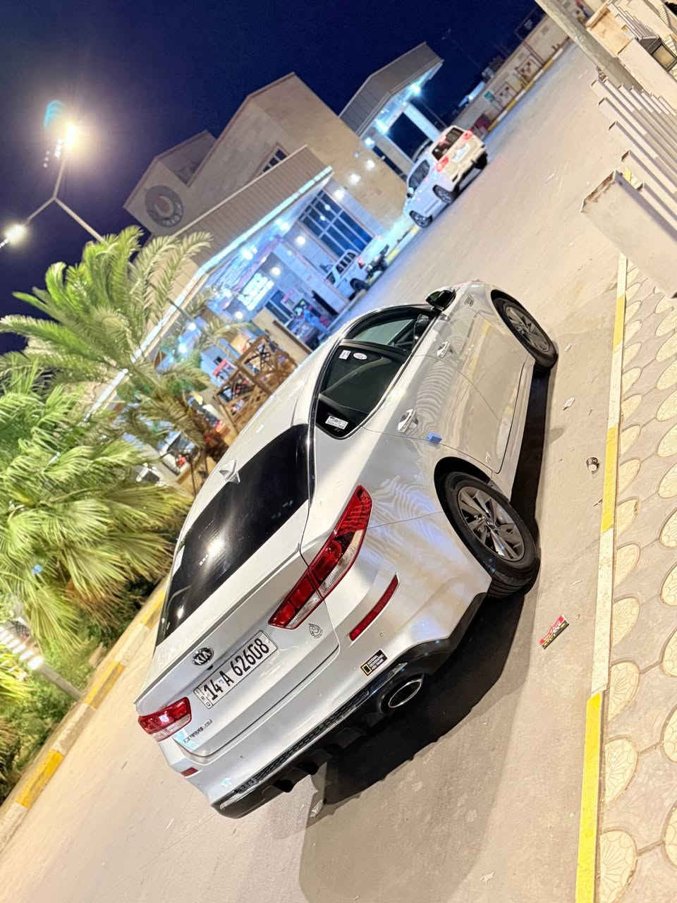 البيع  كيه وبتيمه 2019رقم  بصره دولي تحويل مباشر 
سياره جديده وجاهزه  سياره علئ وصع شريكه وارد مريكي بيه جاملق مبدل اصلي وحافت  لبنيد صبق بدون دواخل بدون يرباك 
مكان سياره ناصريه وسعر ١٣٣ وبيه مجال 
*********** ناصرية, ذي قار
