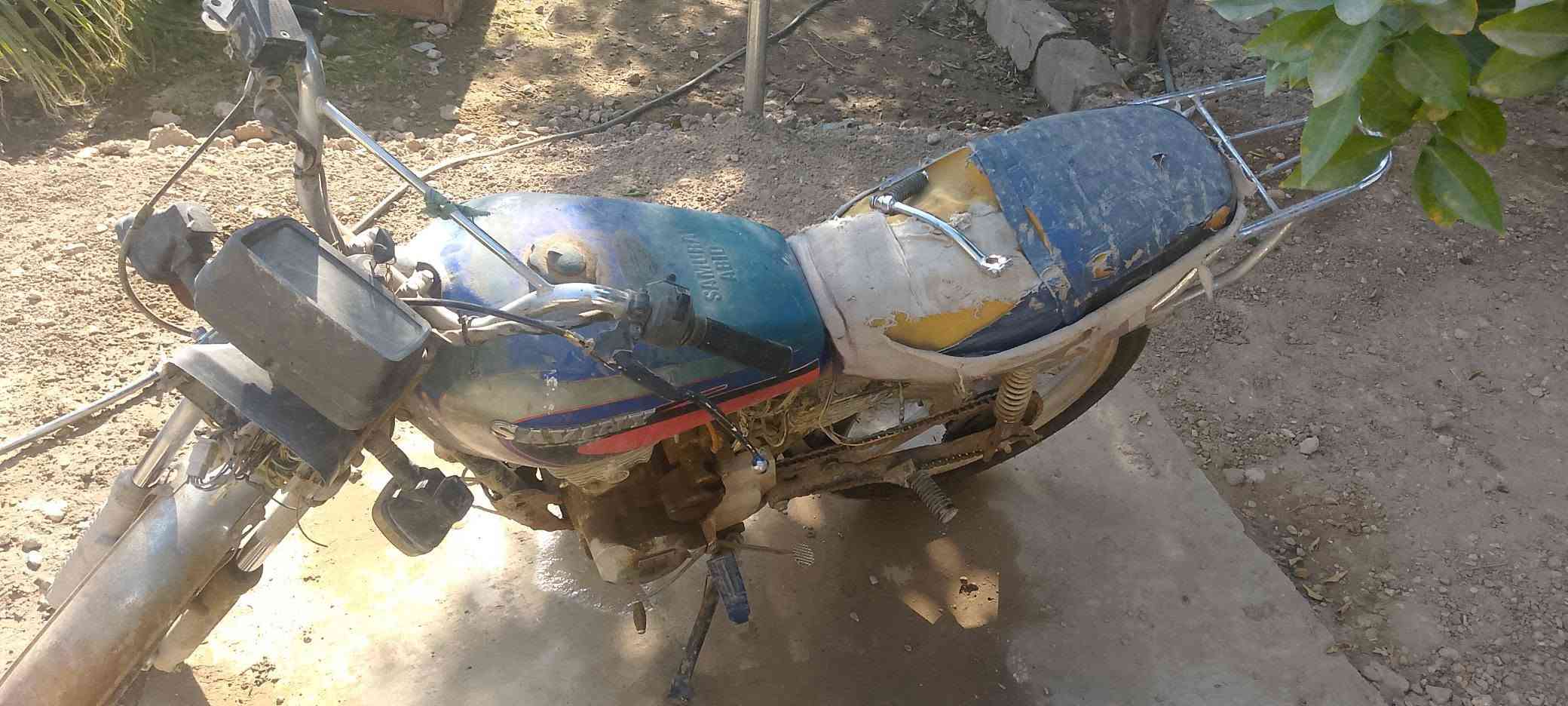 سيفان موديل 21اواق مكينه ناعمه بس هندر خارط شغله ونظيفه وحلوه السعر ب100قفل قفل مكان حله بوبت الجديد ***********
