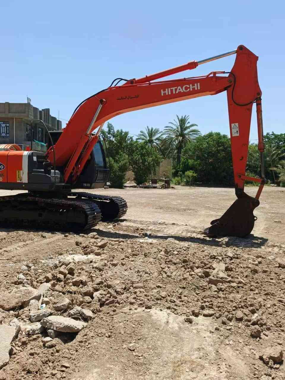 للبيع حفاره زت ثري موديل 2010  مكفول كفاله عامه ماعده مضخه مبدله الباقي كفاله السعر(260) رجان لي مو شراي لايتصل***********
