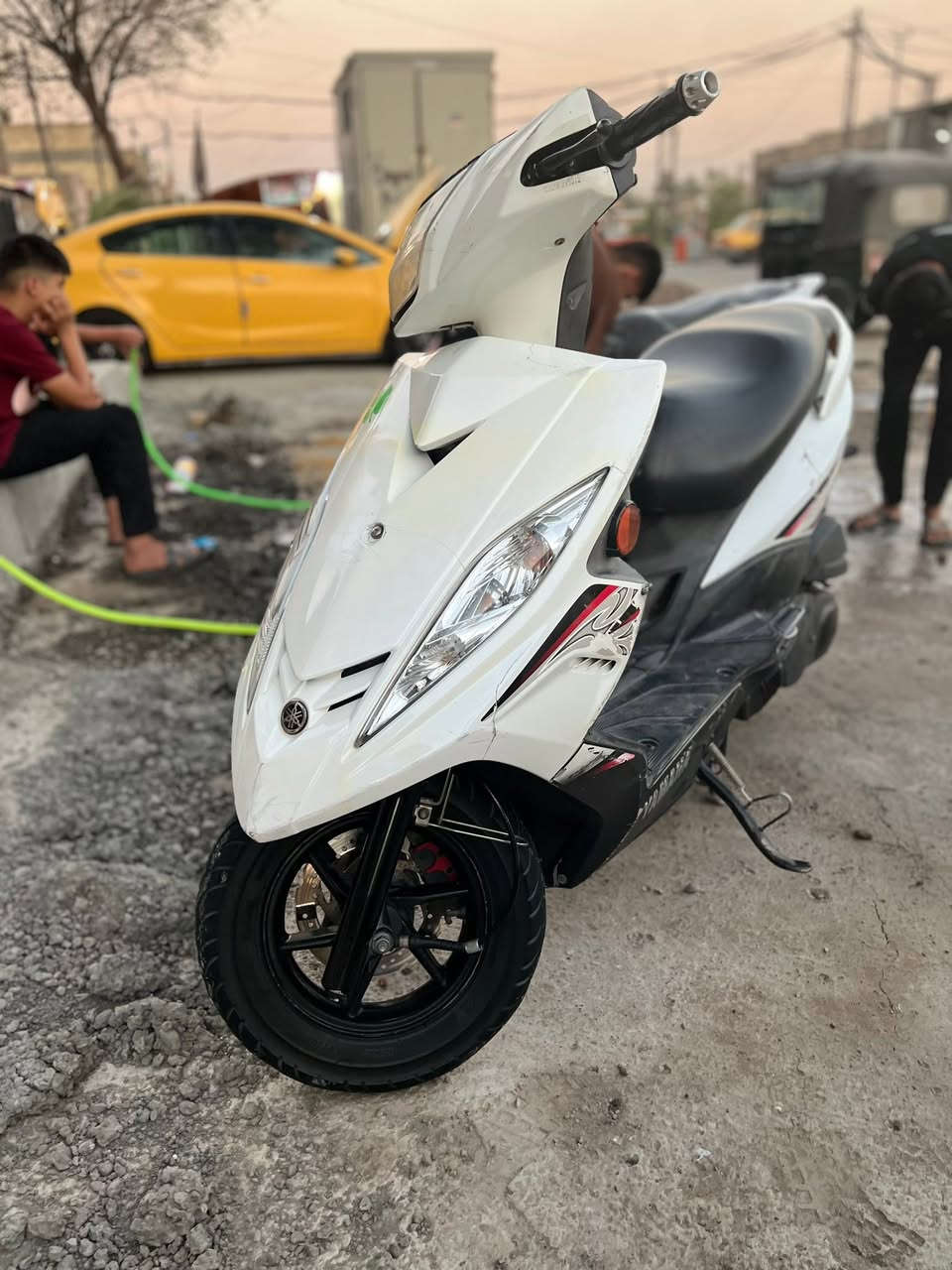 السلام عليكم للبيع جي تي ار خطين لون بيضة درجة ماخذة رمبة ماصر هواي من اخذتهة منزلة من امير. القريشي مكاتبة موجود درجة بية ملاحظت بل بجم وكسر بل صفاح اليمنة درجة بية نواقص. بيج صوت راجز ويردلة قمجي مال دشبول شاشة ٣الوان بعد درجة نضيفة بحالت الوكالة. كفالة كفر ومكينة كهربائيات شغالة قبل يومين نسوي دامة كاملة مال كلج درجة نضيفة من غير كتلتلةم علية فيت بم مالة نص عمر باقية تفاصيل تجي تشوفة سعرة ٨٥٠وبية مجال بسيط لاتبخير ولا تنقيص ***********مكان بغداد مدينة الصدر الداخل
