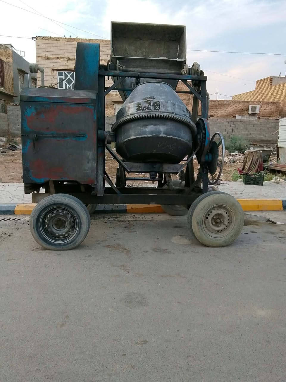 خباطة • للبيع • معدات بناء