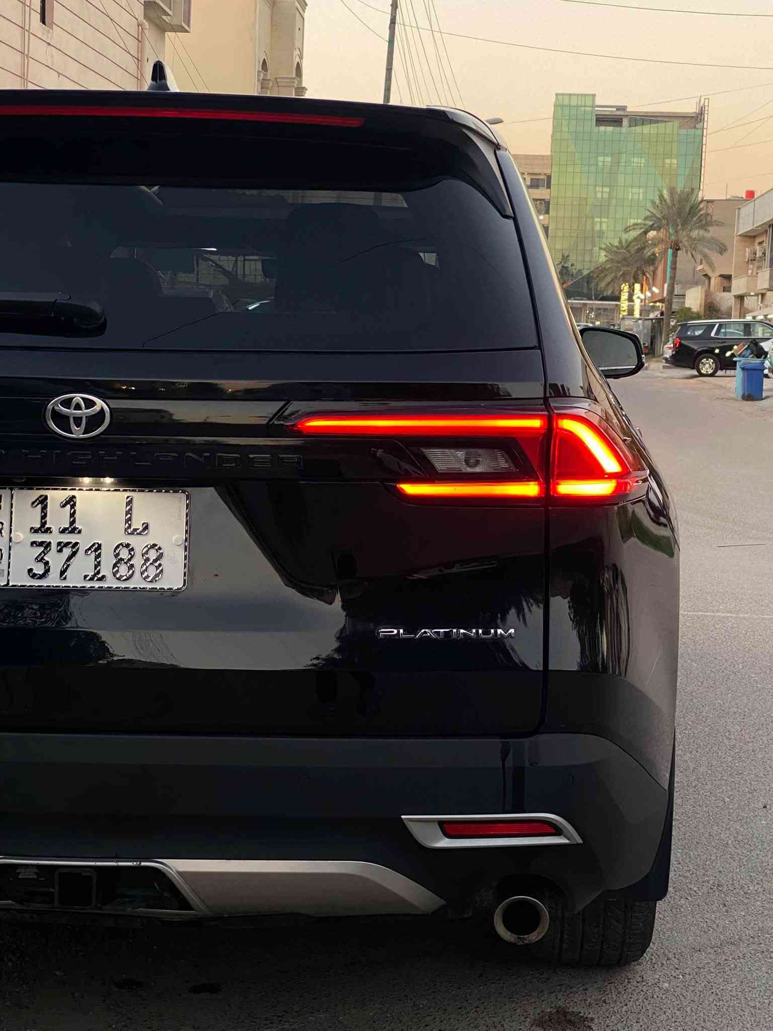 السلام عليكم
كراند هايلندر موديل 2024 بلاتينيوم هايبرد ماكس

فول مواصفات اعلى فئة

فتحه بصمه بنوراما

كشنات ٤ تبريد VIP

رادارات خمسه 

كامرات خمسه

داتا شو

شاحن

المرآه الوسطيه كامرة

خمس ابواب بصمه وترحيب

محرك 2400 تيربو هايبرد ماكس باتري كبير

ماشيه 13 الف

ايرباك استيرن وبرده ومسستم

حادثها موضح بالصور صبغ باب السايق وربع الجنطه والباقي راجع بارد

السعر 335

مكانها اليرموك

***********
