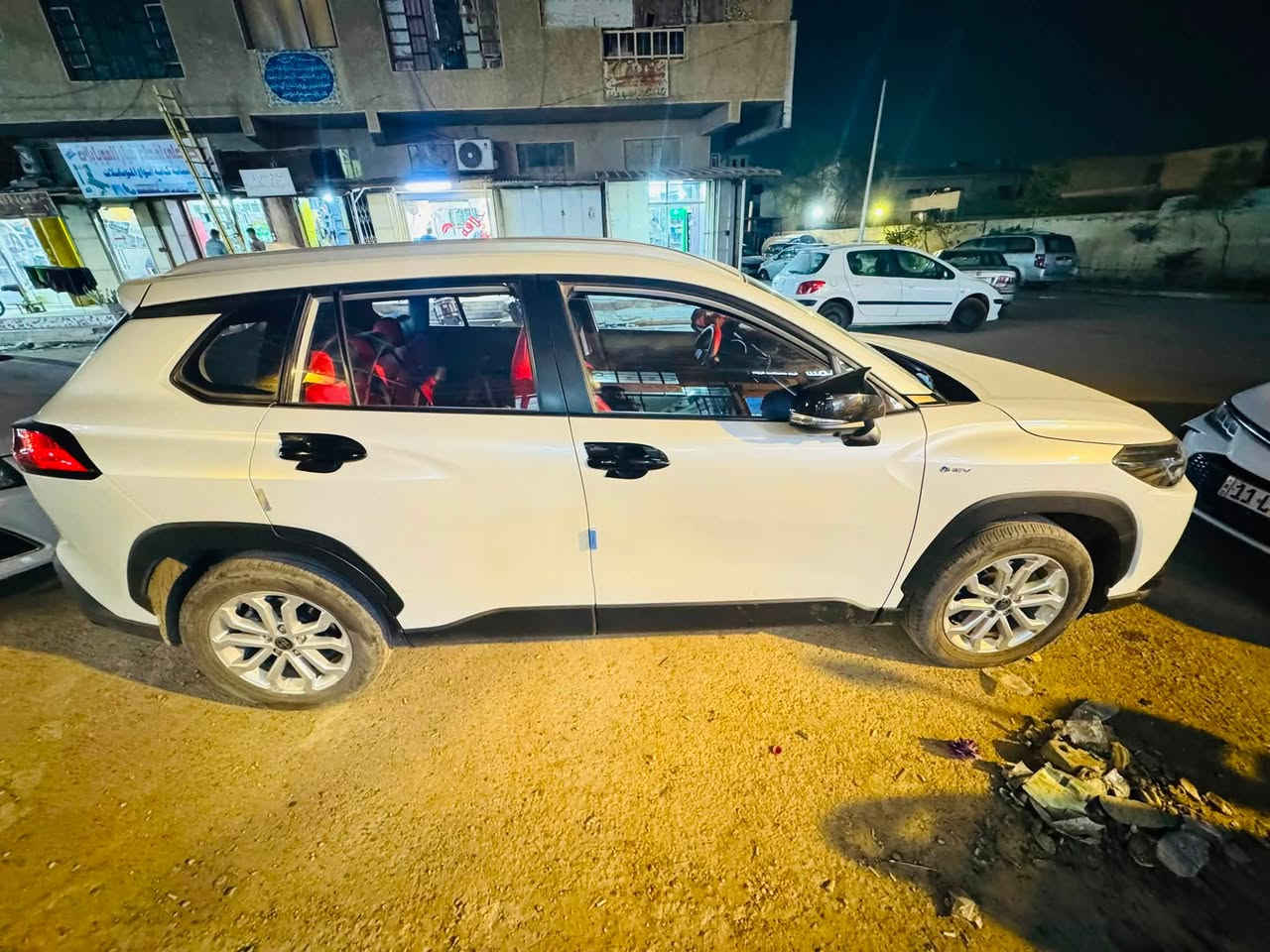 سياره كورلا فرونت لندر ٢٠٢٥ للبيع مواصفات السياره 
اauto stop 
هاند بريك كهرباء 
هايبرد السياره 
رادار امامي 
تحكمات ستيرن 
ثلاث انضمه للقياده 
مري شفط كهرباء 
جنطه كهرباء 
اناره لد محيطيه 
مثبت سرعه 
دخول ذكي للسياره 
كامرات ٣٦٠ 
شاشه كبيره تتدعم apple car play
منافذ للشحن تايبسي 
تبريد قطعتين مناخين منفصل 
سياره نضيفه كلش عداد المسافه ٣٩km وقابل للزياده 
سياره اقتصاديه كلش وبعدها زيروا 
السعر هو ١٨٩$ بيها مجال بسيط 
التواصل على الفيس او رقمي على الواتساب ***********
موقع السياره مجمع بسمايه
