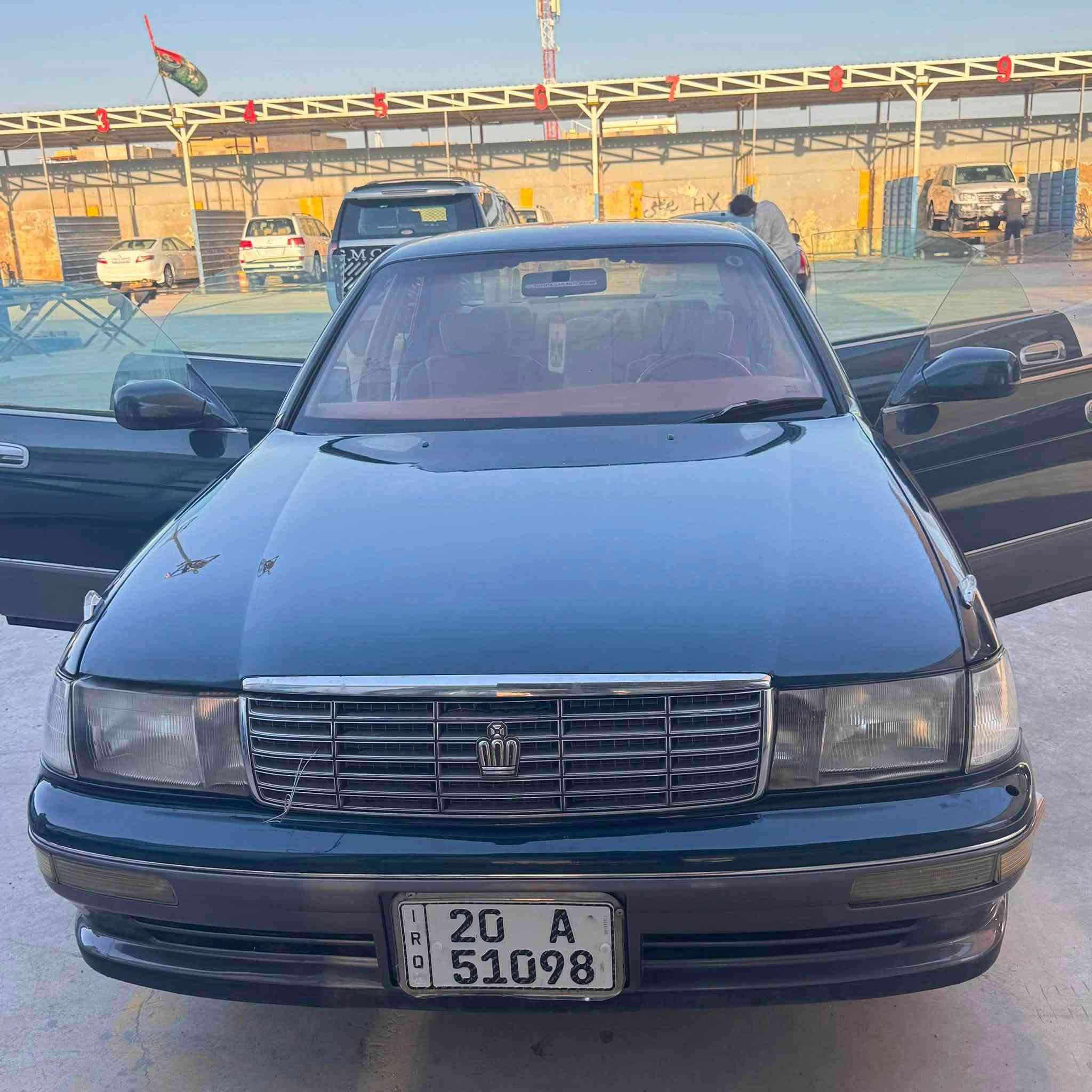 تويوتا كراون بطه اللبيع جاهزه من كل نواحي من ربل قماره مع حداديه فوول مصبوغه شرط للجماليه لون زيتوني رقم نكليزي اديالى مشروع وطني تبريد ثلج كير مكينه حاويه ياباني ضفير عقل جديد
صدر خلفلي امامي غرفه جديد شوفت عينك 
كهربيات كلها جديد من لاخير سياره مديومه ادامه كامله سعر قفل 68 
بكان سياره كوت لاتصال ***********
