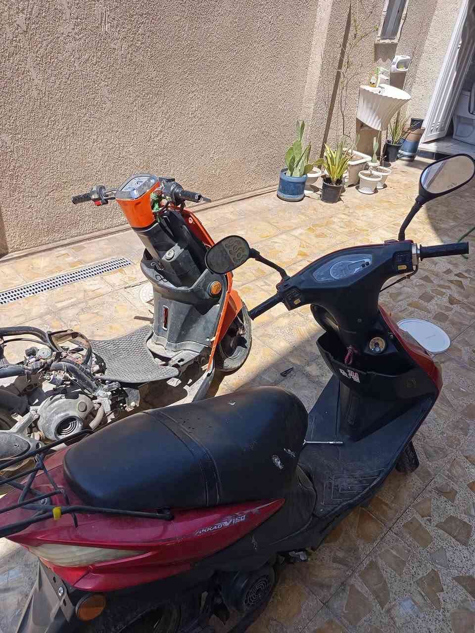 سلام عليكم
دراجت 2للبيع مو واحده 2للبيع 

اومراوس بدراجه 

ماكس بوليس 

ماكس ادرس 

دراجات شوفت كينك الادرس شغاله بس عرموطه طاكه 

والبوليس يراد الها ترتيبب 

ابيعهن ثنينهن مو تجي تكول بس البوليس 

ابيعهن كوم حديد السعر مناسب كلش 300وبيهن مجال قليل .....خاص موجود ورقم للاتصال***********
