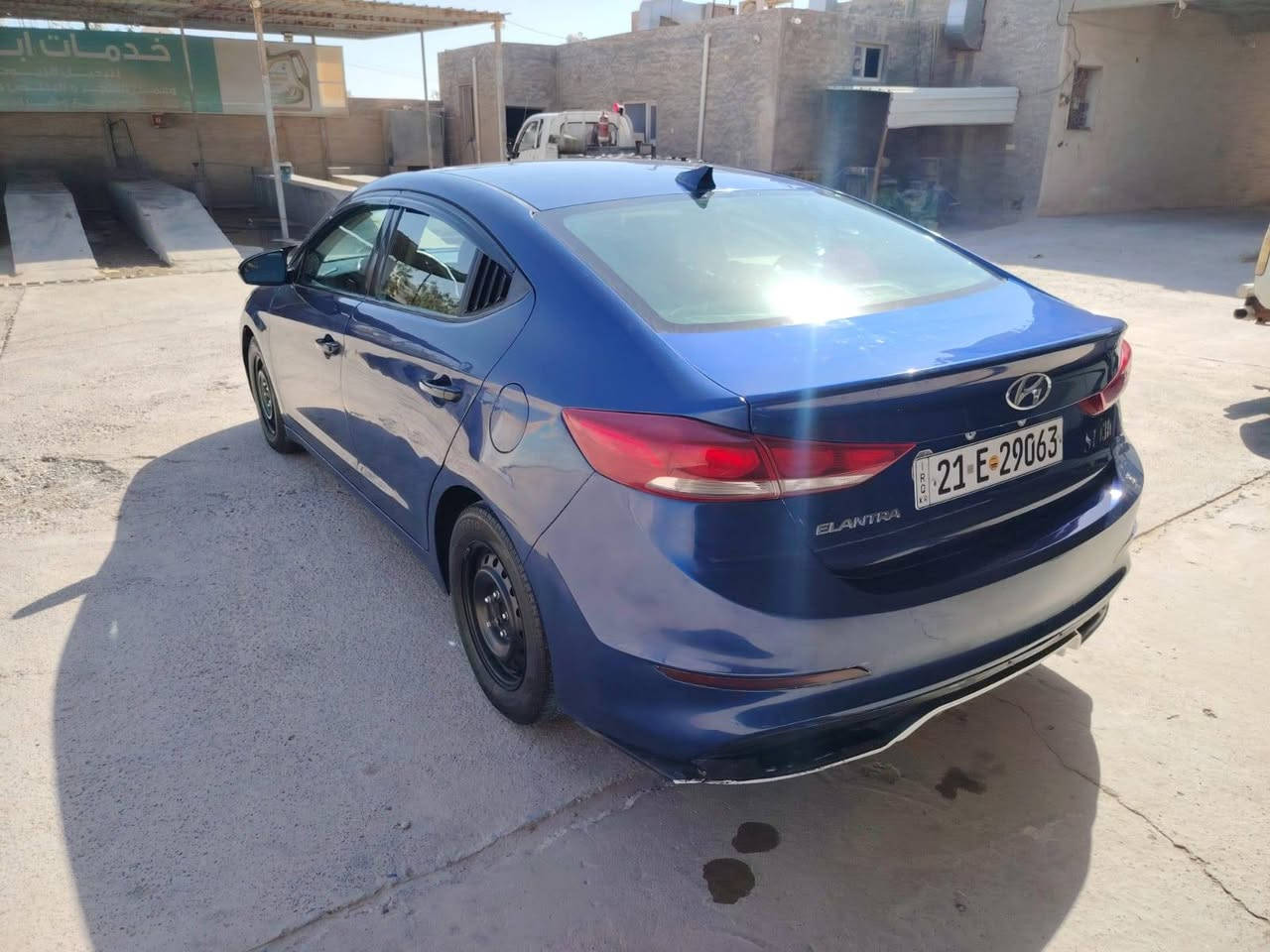للبيع والمراوس الانترا 17 أمريكي محرك 2000 دوش
 رقم سليمانيه دولي بسمي سنويه لل27
ضرر بنيد مبدل فقط بدون دواخل ورش صفحتين 
 كير ومحرك وصدر وتبريد خير من ألله 
مكان السياره تكريت
السعر95 وبيها مجال
***********
***********
