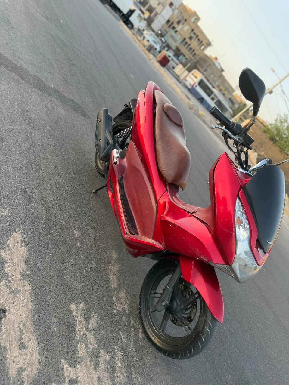 سلام عليكم دراجة PCXياباني    دراجة خذتهه رمبة بعدهه وضع لبلاد كله شغال
يدات تدفئة حساس زدحام حرفA ستان حساس اريدهه مليون300بيه مجال بغداد مدينة الصدر ***********
