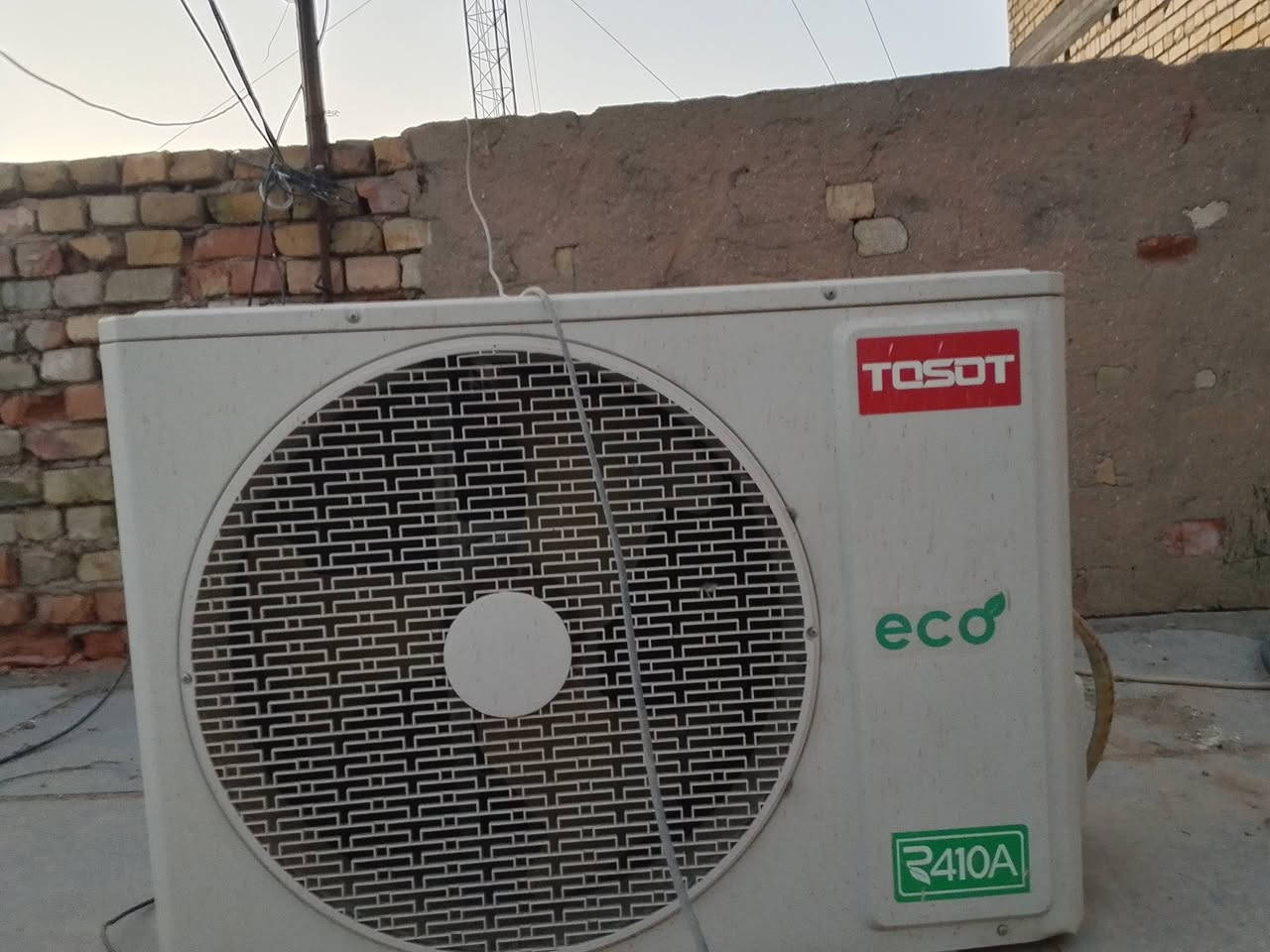 السلام عليكم 
سبلت توسوت 2 طن استخدام موسم لا غيره غسله الاوله بعده مامغسول مستعجل ع بيعته السعر 550 اتشغله يمي وتشوف ابروته اله تأخذه وبعده ع نصبته يعني أنته تفتحه وتاحذه التواصل وتساب فقط *********** مكانه بغداد التاجي  تعال وبيك خير وتدلل
