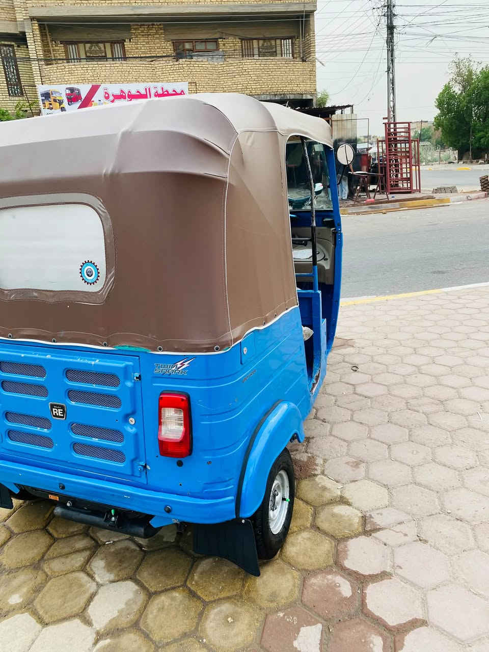 السلام عليكم تكتك للبيع موديل 20 رقم وسنويه تكتك مكفوله ***********
