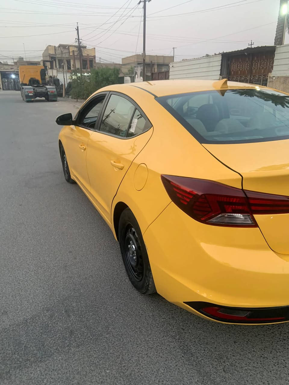 السلام عليكم للبيع النترا موديل 2019 وارد امريكي حادثة جاملغ خلفي بدون دواخل فقط مكينة كير  ايتي مكينة كير صدر حدادة تبريد دوشمة دواخل نضيفة  رقم بغداد تحويل ثاني يوم السعر 94 مكان بغداد رقم الهاتف ***********
