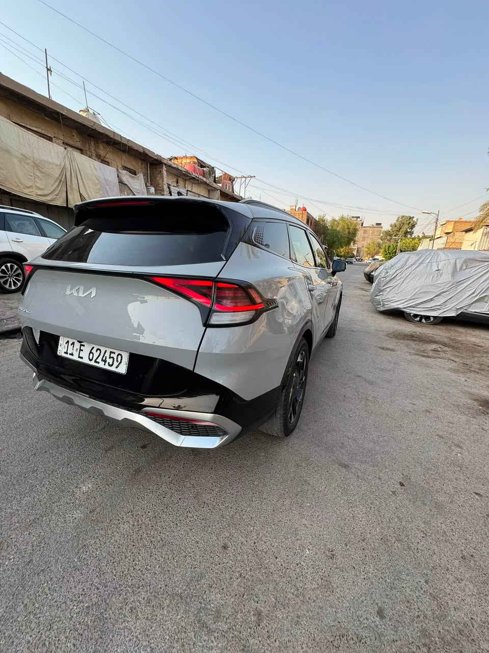 السلام عليكم سبورتج البيع مديل 2025 SX برستيج فول ميحتاج اذكر مواصفاتهه  بيه تلاث قطع مبدلات دواخل  مكفوله بيه بارد صورالحادث مرفوقه بالمنشور  سعر 285 وبيه مجال 
هـ***********

