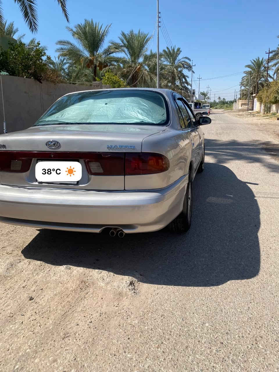 اسلام عليكم.
 
سوناتا 2 للبيع 1994 كير عادي. محرك 2000. كير و محرك حاويه جديد منضومه تبريد جديده كامله تبريد ثلج صدر امامي خلفي كله جديد كهربائيات كلهة شغاله رقم بغداد مشروع وطني. منضومه زينون 150 الف شديتهة لايت درجه اولى صبغ حزام للجماليه تخم تاير داخلهة كلهة جديد بطاين و دشبول فول نضافه   ربع متصرف عليهة ترايك 180 شرط. السياره بالواقع احلى من الصور. السعر 46 و بيهة مجال عنواني ديالى الخالص  ***********

