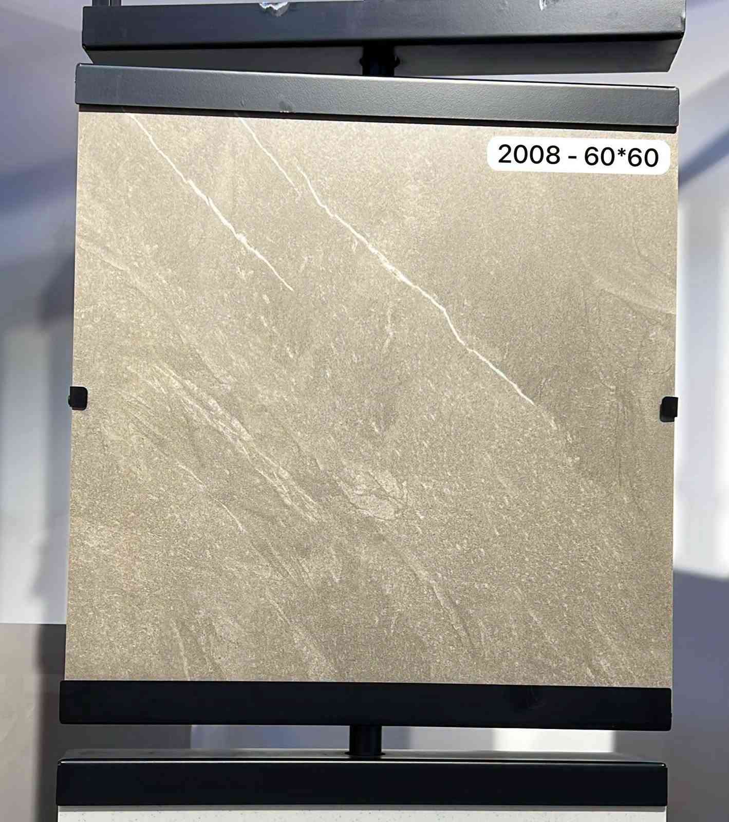 بلاط ١٢٠×١٢٠ • بلاط ٦٠×٦٠ • هندي وسعودي